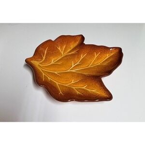 Better Homes & Gardens Heritage Collection Harvest 2011 Leaf Serving Bowl Brown